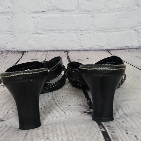 Cole Haan black leather strappy sandals, 9.5 - Picture 7 of 15